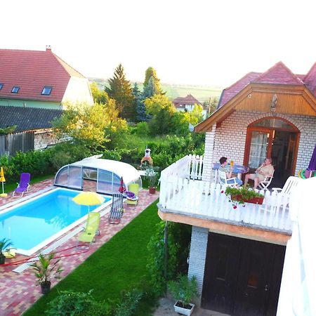 Joker Villa Apartmanhaus Hévíz Exterior foto